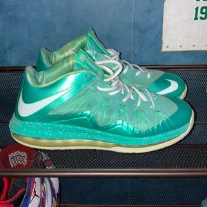 Nike LeBron X Low “Easter”